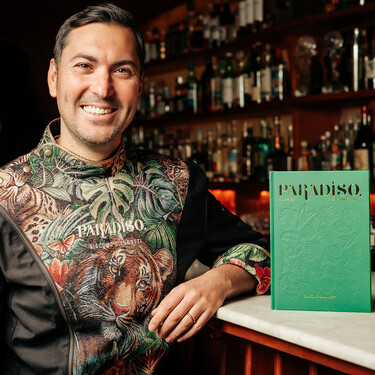Convirtió un local del Born "que no se podía permitir" en la mejor coctelería del mundo: 10 años de Paradiso