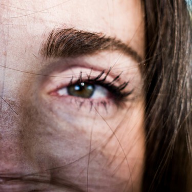 Druni tiene el gel fijador de cejas que ha conseguido domar mis cejas rebeldes, y cuesta menos de 8 euros 