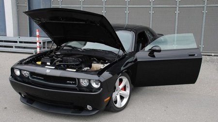Dodge Challenger SRT8 por OC.T Tuning, el toque justo