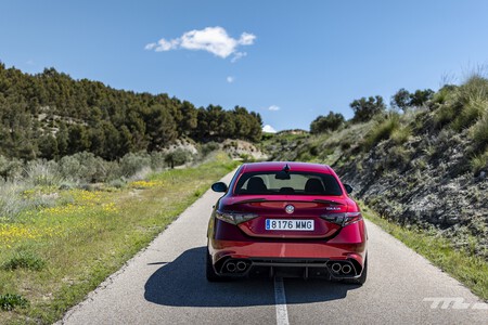 Alfa Romeo Giaulia Quadrifoglio 2025 Prueba 031