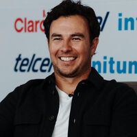 Sergio Pérez lo tiene claro: Max Verstappen habría ganado el mundial de F1 si él siguiese siendo su compañero 