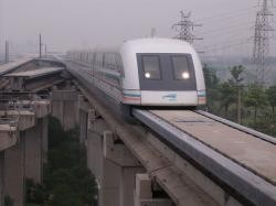 China lanza su red de alta velocidad