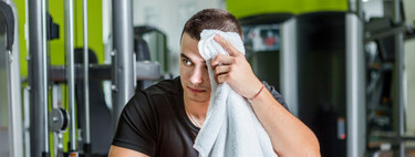 Por qué es importante descansar lo suficiente entre series si queremos ganar músculo 