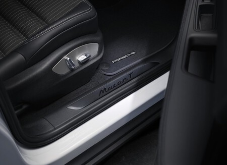 Porsche Macan T 2022