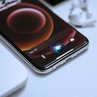 Apple admite en un documento interno filtrado que la IA del iPhone 16 está muy por detrás de otras opciones como ChatGPT