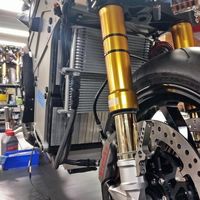 La moto eléctrica Lightning LS-218 de 200 CV y hasta 290 km de autonomía ya ha entrado en producción