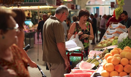 Castilla y León podría abonar la extra de verano en enero a sus funcionarios para incentivar el consumo