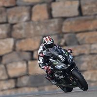 Jonathan Rea domina los primeros test de WSBK y Chaz Davies se estrena sobre la Ducati Panigale V4 R