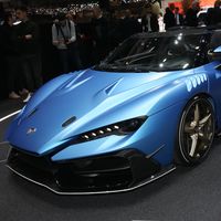 Italdesign Zerouno Duerta es finalmente el nombre de este targa vestido de carbono con corazón V10