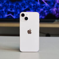 El iPhone 13 sigue siendo la mejor opción esta Navidad y ahora puedes reducir su precio casi 170 euros a base de cupones 