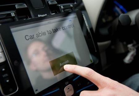 California le pone reglas a los coches autónomos 