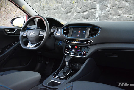 Hyundai Ioniq 10