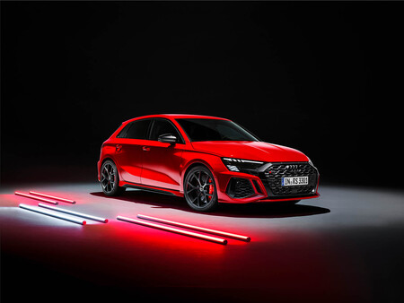 El nuevo Audi RS 3 de 400 CV con modo drift quiere ser el compacto más exuberante del mercado