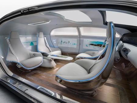 Mercedes Benz F015 Luxury In Motion (1)