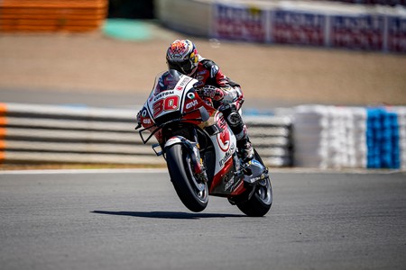 ¡El mundo al revés! Takaaki Nakagami salva el honor de Honda liderando los FP2 de MotoGP delante de Johann Zarco