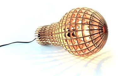 Wooden Bulb: lámpara-bombilla en madera natural