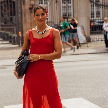 Sfera crea el combo perfecto entre la comodidad de las alpargatas y la elegancia de las sandalias de tacón por menos de 30 euros 