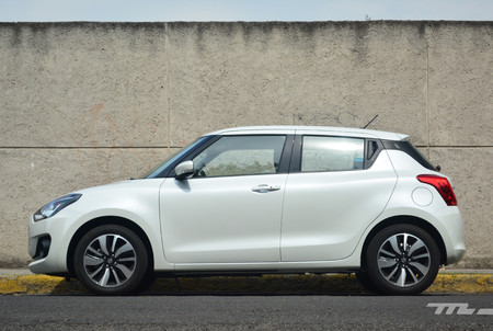 Suzuki Swift Glx 2018 5
