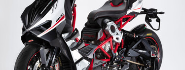 El Italjet Dragster 500GP es un scooter, pero es lo más loco que hemos visto en el Salón de Milán
