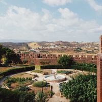 Armadilha de engenharia medieval: antigo castelo islâmico usava entrada em cotovelo e 11 torres para encurralar exércitos invasores 