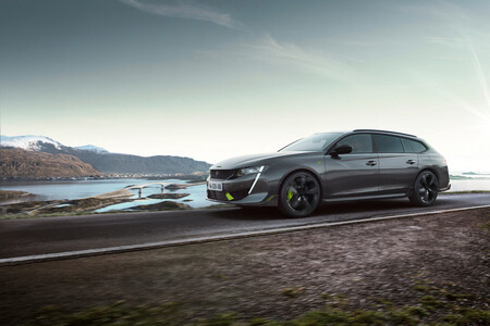 Peugeot 508 Sport Engineered: el Peugeot más potente es un coche híbrido enchufable de 360 CV y etiqueta CERO