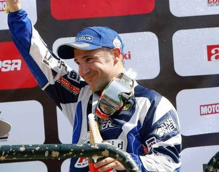 Álvaro Lozano vence sin oposición en la quinta prueba de MX Élite en Alhama de Murcia
