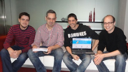 "Los problemas para emprender suelen ser ajenos a los emprendedores", Ferrán, Javier, Roger, Carles y Daniel, fundadores de Busconómico