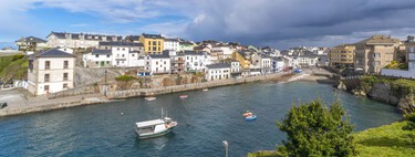 De origen ballenero y hoy meca mundial del surf, este pueblo pesquero es una de las villas más bonitas de Asturias 