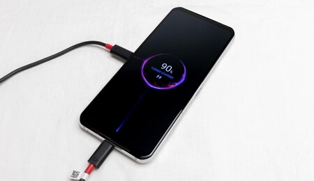 USB-C para todos, incluidos los iPhone: la Comisión Europea propone el puerto de carga unificado