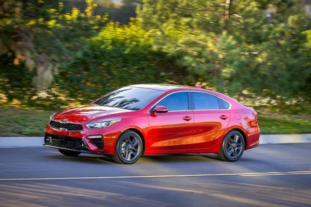 El Kia Forte alcanza su tercera generación fuertemente inspirado en el Stinger