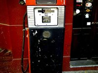 Gasolineras prepago, vuelta la burra al trigo