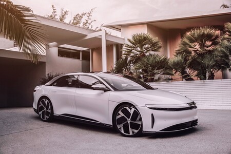 El Lucid Air ya tiene fecha para Europa: la superberlina eléctrica de hasta 1.080 CV llegará en 2022