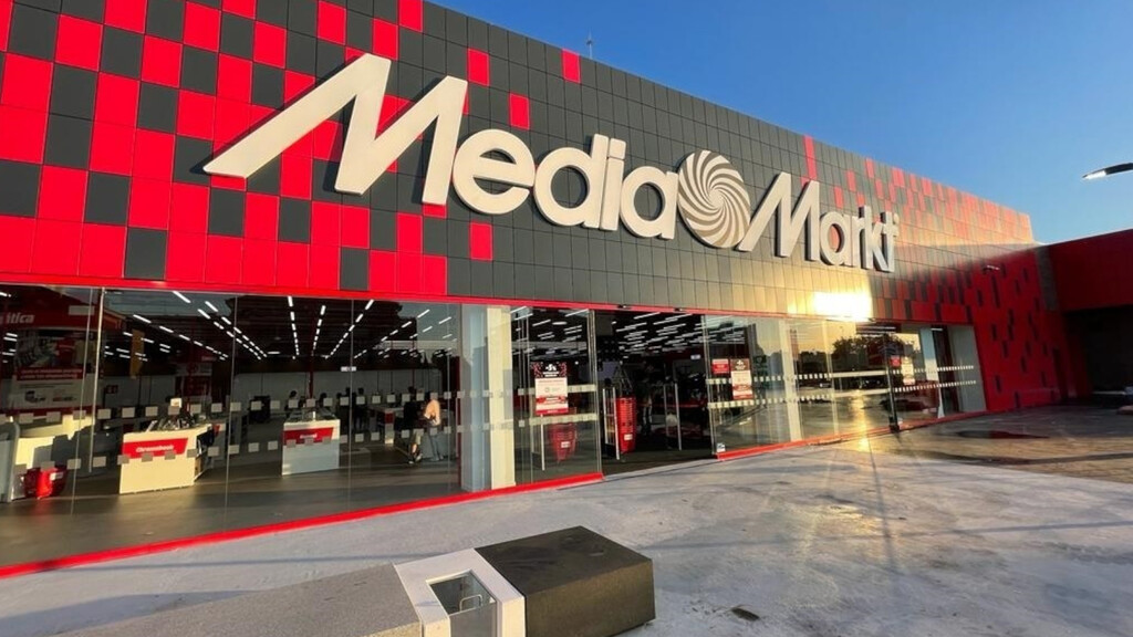 Fundas, baterías y más accesorios ya disponibles en MediaMarkt o que llegarán junto con el iPhone Air y los nuevos iPhone 17 Fundas, baterías y más accesorios ya disponibles en MediaMarkt o que llegarán junto con el iPhone Air y los nuevos iPhone 17