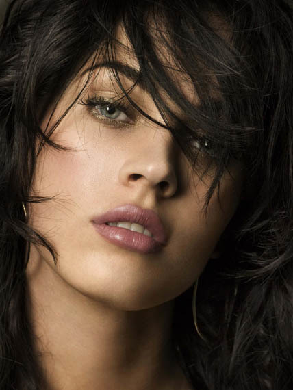 Megan Fox vuelve a estar comprometida