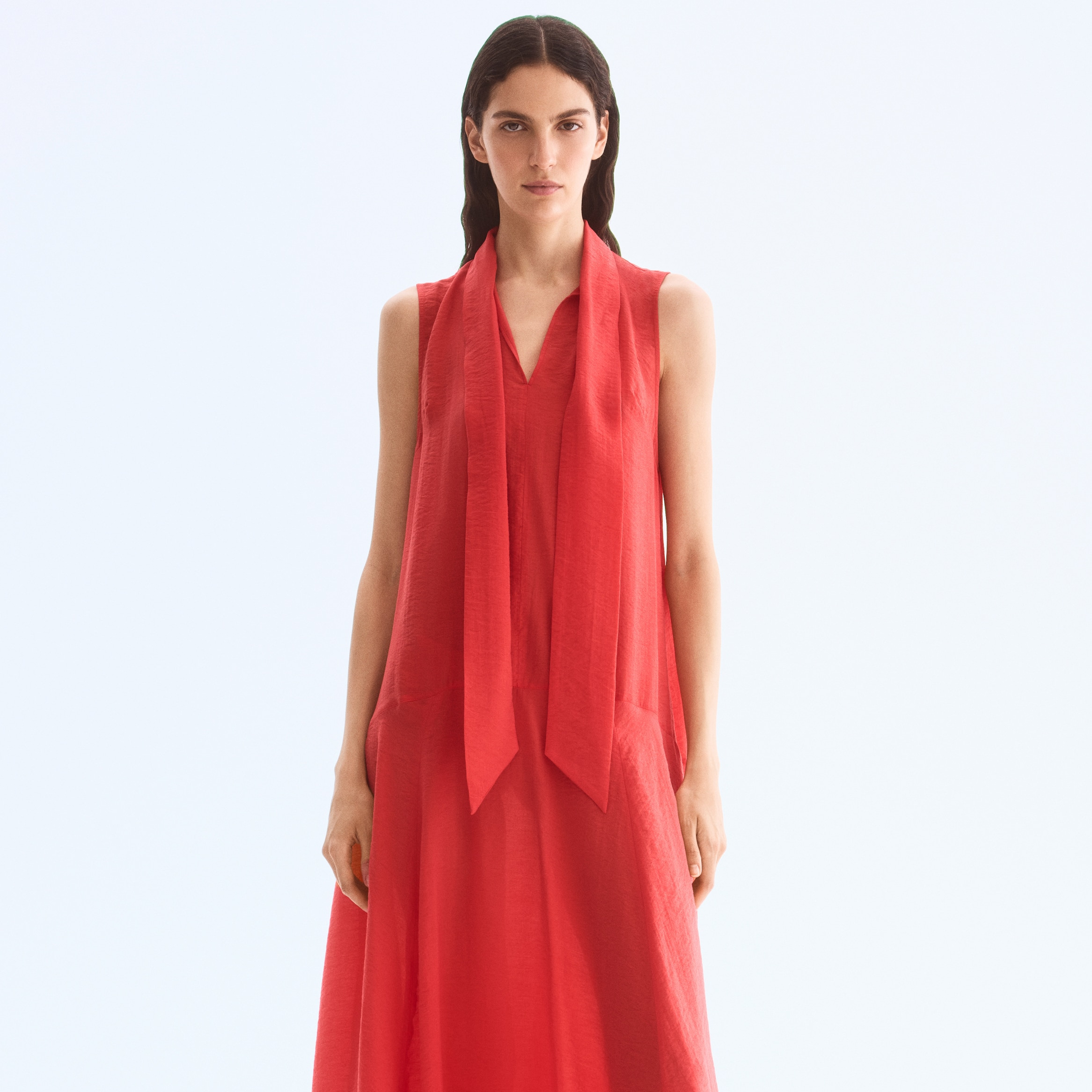 Vestido de organza con lazada