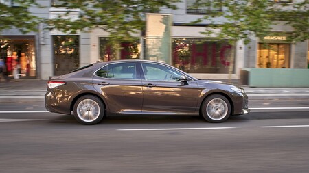 Sedanes Y Berlinas Camry