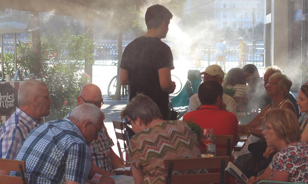 Llevamos años tratando de entender cómo nos mata el calor. Unos investigadores españoles han encontrado a su 'mano derecha': la contaminación