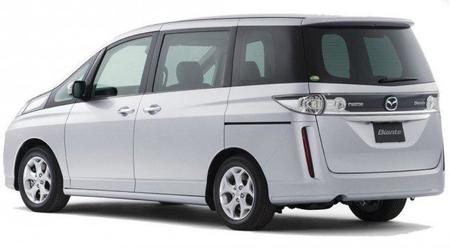 Mazda consigue reciclar sus parachoques