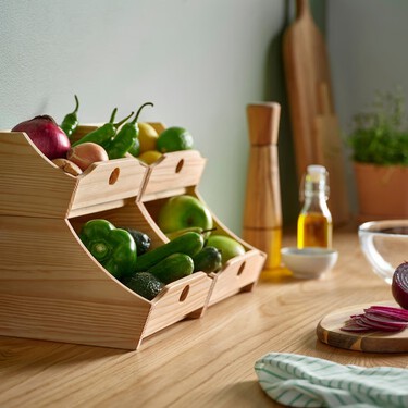 El nuevo frutero de Ikea convierte la encimera en un rincón nórdico y ordenado. Todas las cocinas pequeñas lo necesitan 
