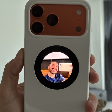 Selfix para iPhone, análisis: selfies perfectos con esta funda que integra una pantalla