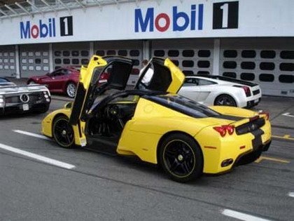 Concentracion superdeportivos Hockenheim