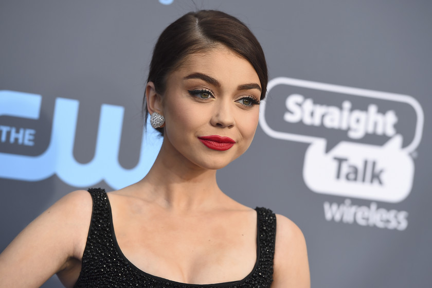 sarah-hyland-se-convierte-en-una-preciosa-bailarina-para-la-red-carpet