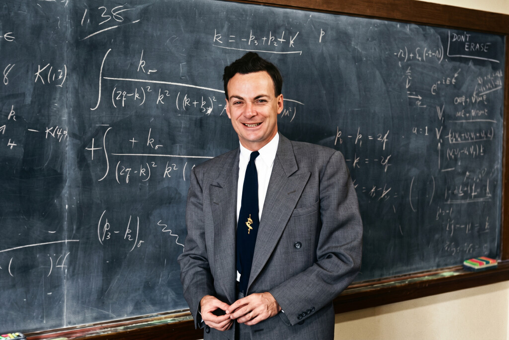Un buen día Richard Feynman salió de un restaurante. 50 años