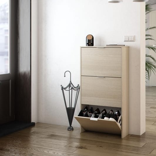 Zapatero con 3 compartimentos para 18 pares en melamina color roble natural 60x113x22 cm