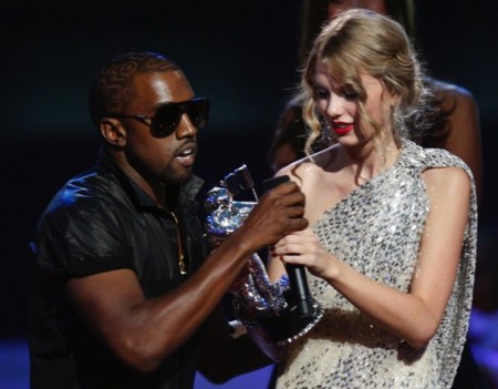 A Kanye West le hacen un Taylor Swift: ¡qué pécora es el karma!