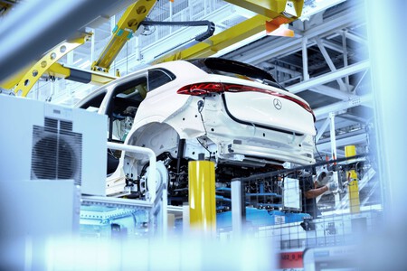 Mercedes EQE SUV 2023 Prueba Contacto 21