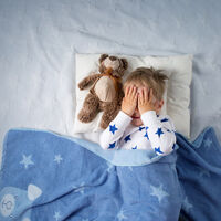 Miedo a la oscuridad: cómo ayudar a los niños a superarlo 