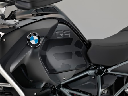 Bmw R 1200 Gs Adventure Triple Black 1