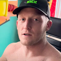 Se retiró de Twitch al no soportar más la enorme carga de trabajo que tenía. Ahora, 5 meses después, TFue firma con Kick y da una de las sorpresas del año 