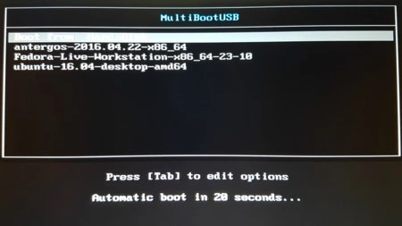 Cómo crear un multiboot para llevar varias distros Linux en un único USB